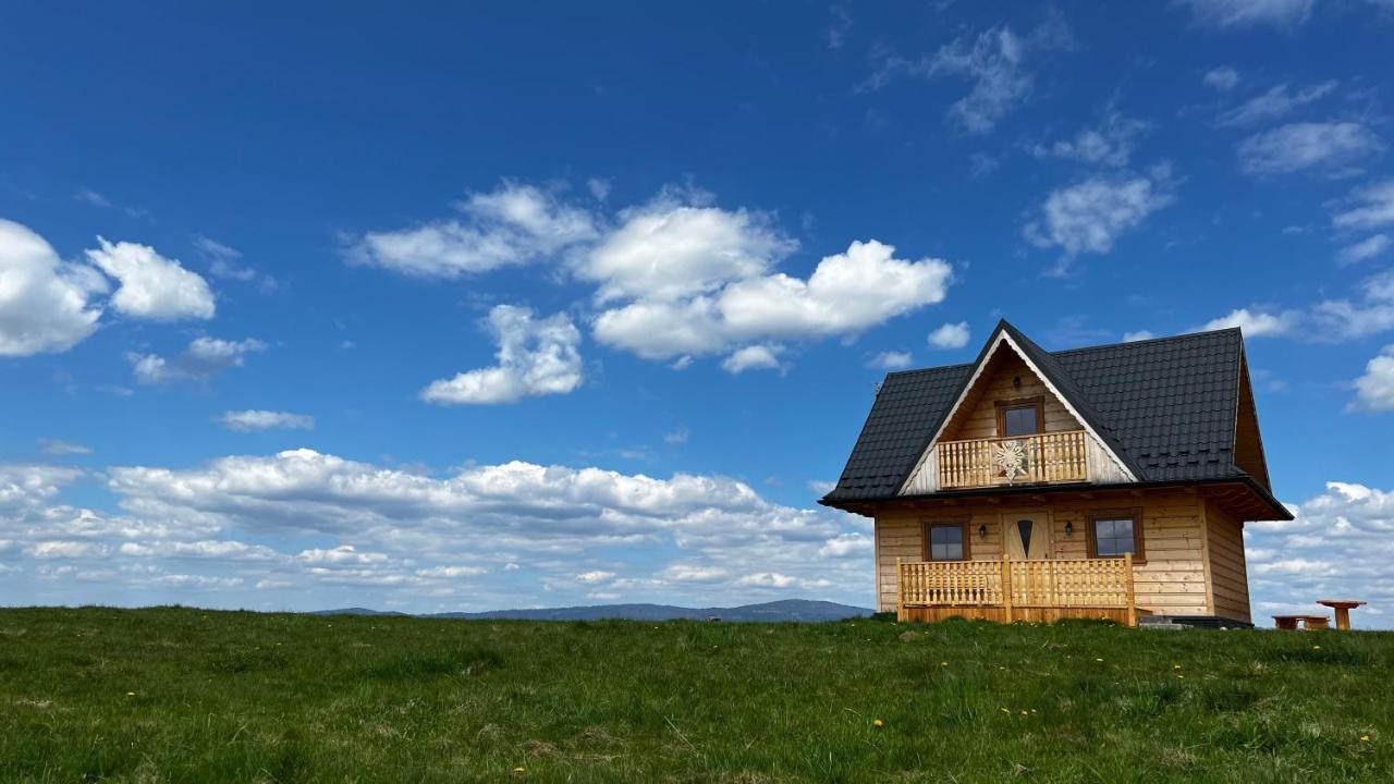 Styry Pory Roku Apartment Groń Екстериор снимка