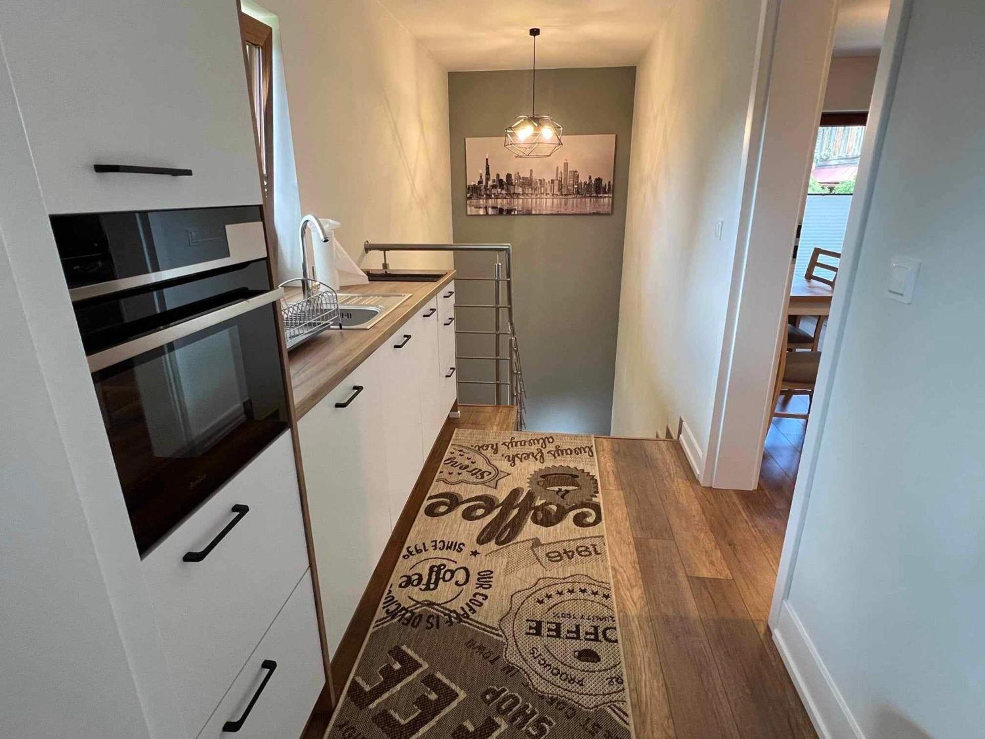 Styry Pory Roku Apartment Groń Екстериор снимка
